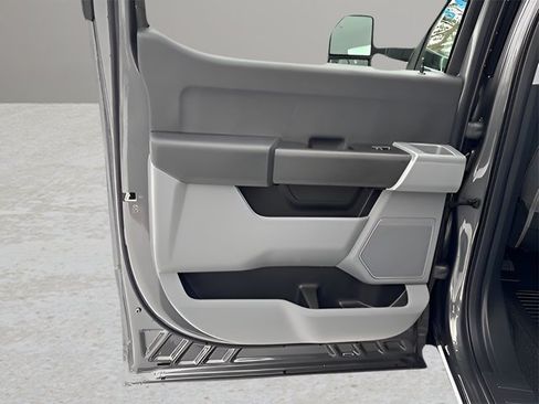 New 2026 Ford F250 XL AWD/4WD image 16