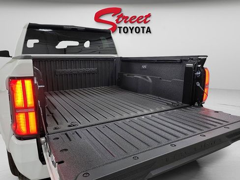 New 2026 Toyota Tacoma SR5 image 7