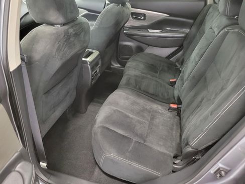 Used 2017 Nissan Murano SV w/ Premium Package AWD/4WD image 21