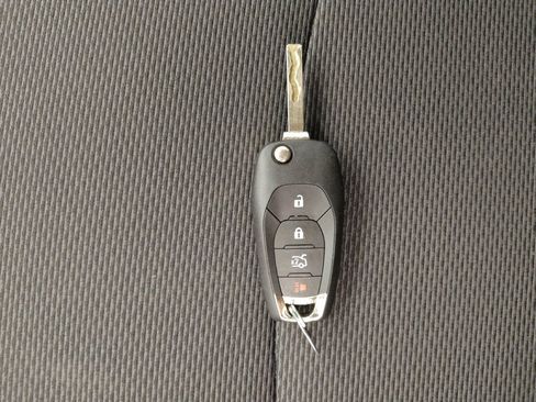 Used 2017 Chevrolet Cruze LS FWD image 32