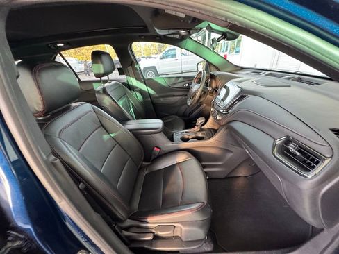 Used 2023 Chevrolet Equinox RS w/ RS Leather Package image 16