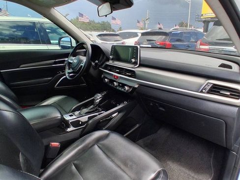 Used 2020 Kia Telluride S FWD image 21