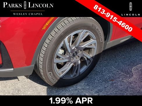 Used 2023 Lincoln Corsair FWD image 12