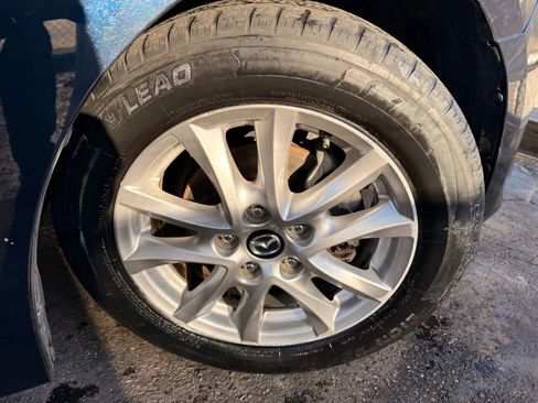 Used 2016 MAZDA MAZDA3 i Sport w/ Preferred Equipment Package image 47