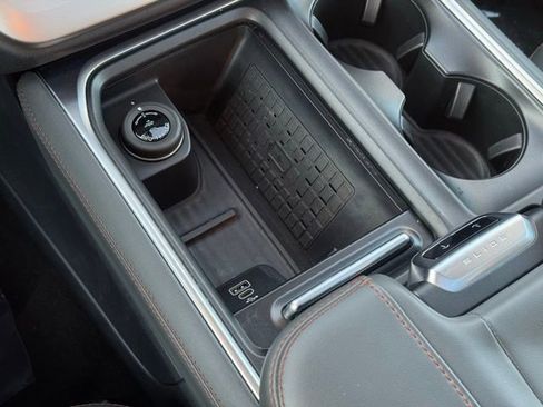 Certified 2025 Ford Expedition Active image 17