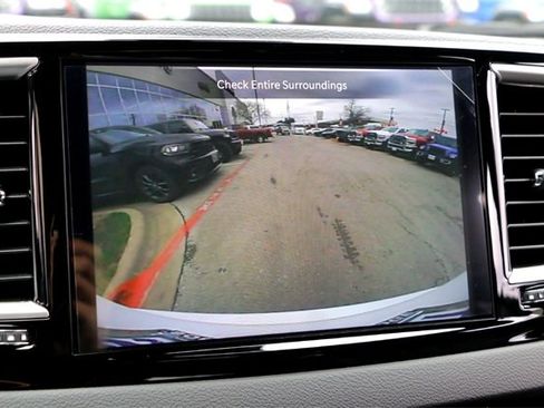 New 2026 Chrysler Voyager LX image 14