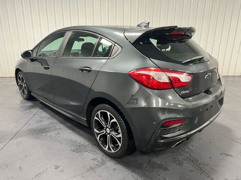 Used 2019 Chevrolet Cruze LT image 15