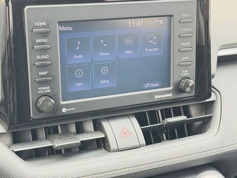 Used 2021 Toyota RAV4 XLE w/ XLE Grade Weather Package image 28