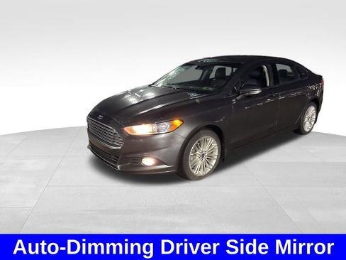 Used 2016 Ford Fusion SE w/ Equipment Group 202A image 20