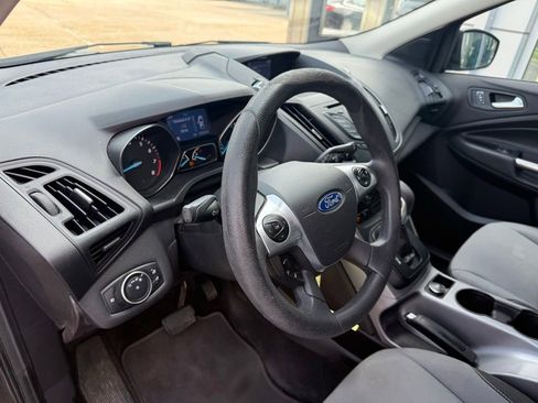 Used 2015 Ford Escape SE FWD image 8