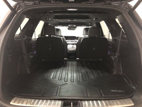 Used 2022 Hyundai Palisade Calligraphy image 8