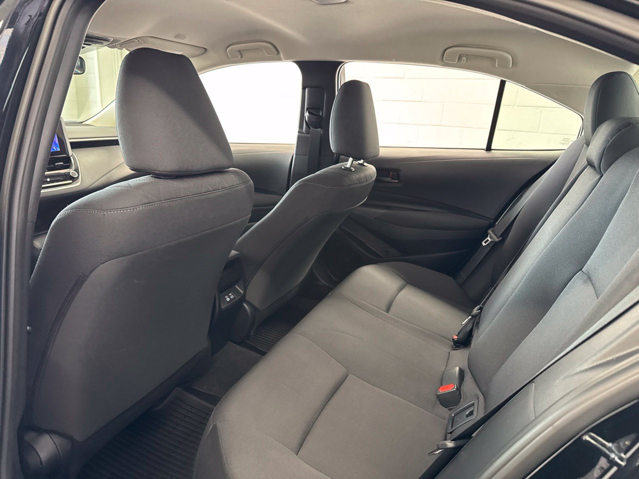 Used 2026 Toyota Corolla LE FWD image 38