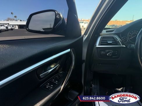 Used 2018 BMW 330i Sedan w/ Convenience Package image 9