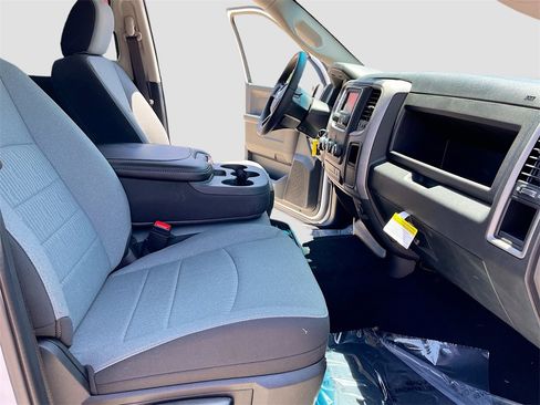 Used 2024 RAM 1500 Tradesman w/ Popular Equipment Group image 27