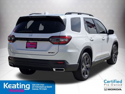Certified 2025 Honda Pilot Sport image 5