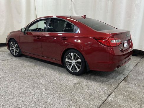 Used 2017 Subaru Legacy 2.5i Limited AWD/4WD image 3