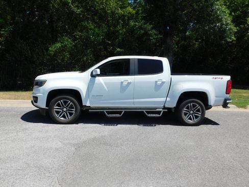 Certified 2020 Chevrolet Colorado W/T w/ Custom Special Edition AWD/4WD image 8