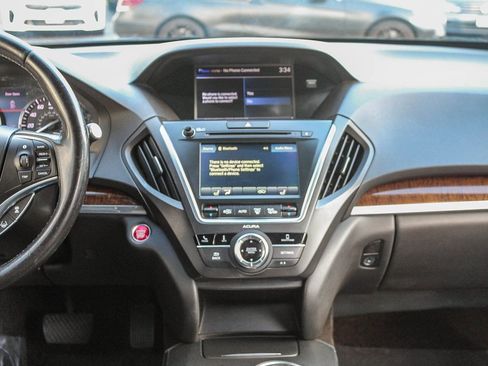 Used 2018 Acura MDX FWD image 13