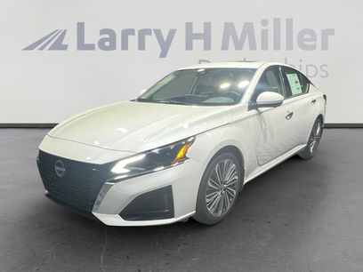 New 2025 Nissan Altima 2.5 SL