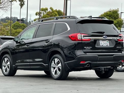 Used 2024 Subaru Ascent Premium w/ Convenience Package AWD/4WD image 6