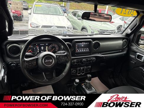 Used 2021 Jeep Gladiator Sport AWD/4WD image 13