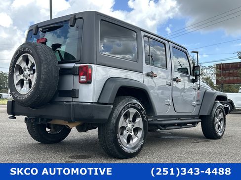 Used 2016 Jeep Wrangler Unlimited Sport image 5