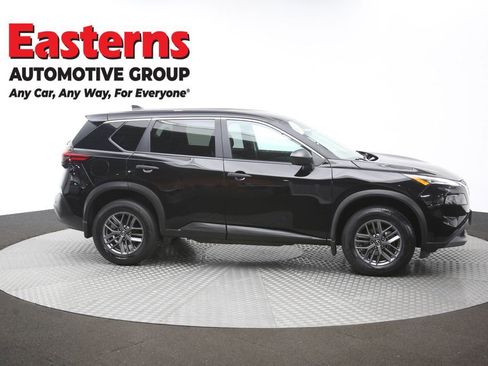 Used 2023 Nissan Rogue S AWD/4WD image 45