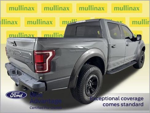 Certified 2018 Ford F150 Raptor w/ Equipment Group 802A Luxury image 4