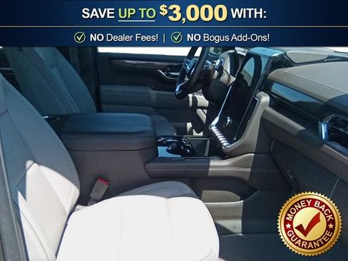 Used 2025 GMC Yukon XL Elevation RWD image 22