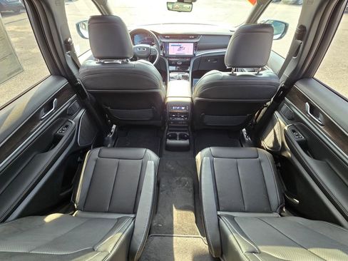 New 2026 Jeep Grand Cherokee L Limited image 22