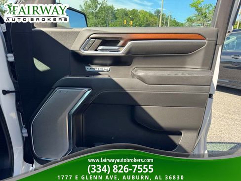 Used 2024 GMC Sierra 1500 Denali w/ Denali Reserve Package AWD/4WD image 32
