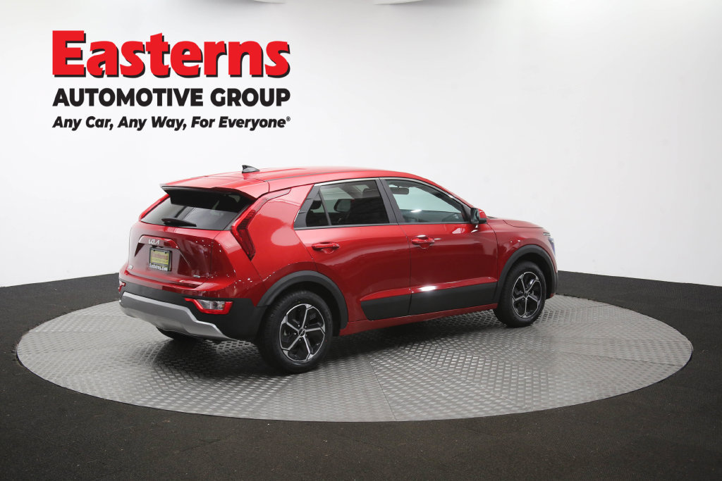 Used 2025 Kia Niro LX FWD image 41