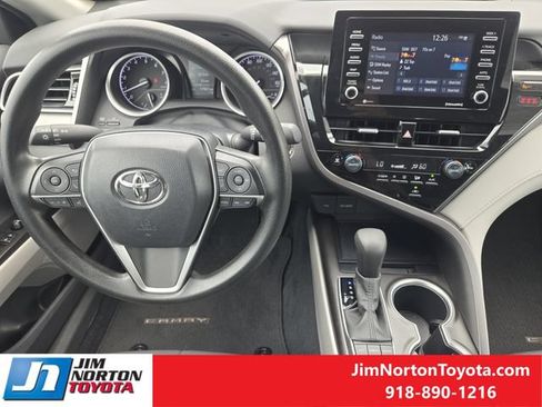 Used 2024 Toyota Camry LE w/ Convenience Package FWD image 28