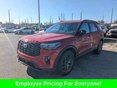 New 2026 Ford Explorer ST-Line w/ ST-Line Street Pack RWD image 8