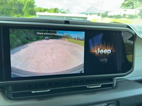 New 2025 Jeep Wrangler Unlimited Sport image 15