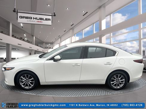 Used 2021 MAZDA MAZDA3 s image 8