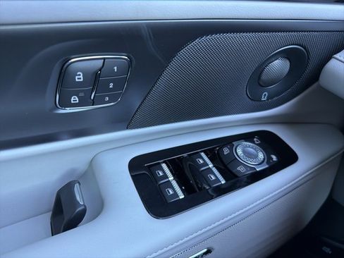 New 2026 Lincoln Nautilus Premier w/ Equipment Group 102A image 19