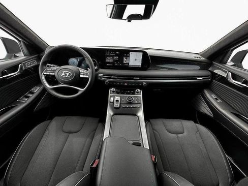 Used 2025 Hyundai Palisade Calligraphy image 14