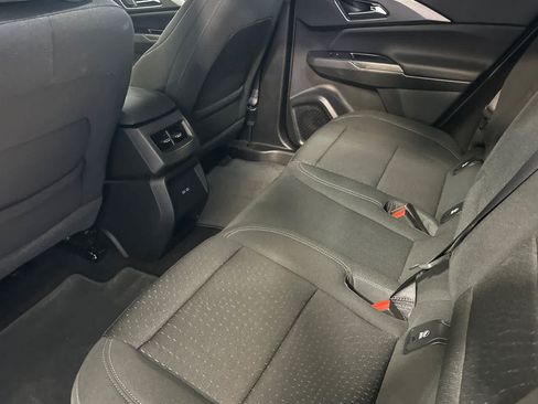 Used 2025 Chevrolet Equinox EV LT FWD image 5
