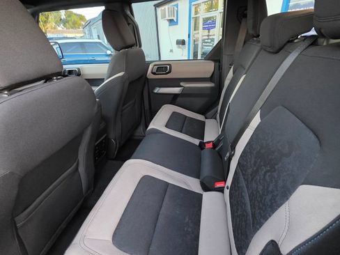 Used 2022 Ford Bronco Wildtrak AWD/4WD image 9