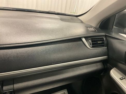 Used 2014 Toyota Camry SE FWD image 27