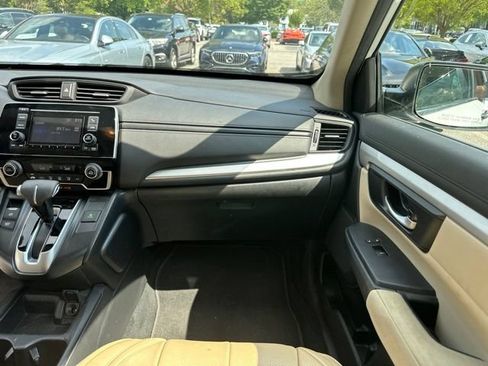 Used 2019 Honda CR-V LX image 17