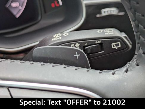 Used 2020 Audi Q8 Prestige AWD/4WD image 27