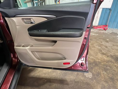 Used 2019 Honda Ridgeline RTL image 19