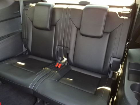 Used 2019 Volkswagen Atlas SE image 24