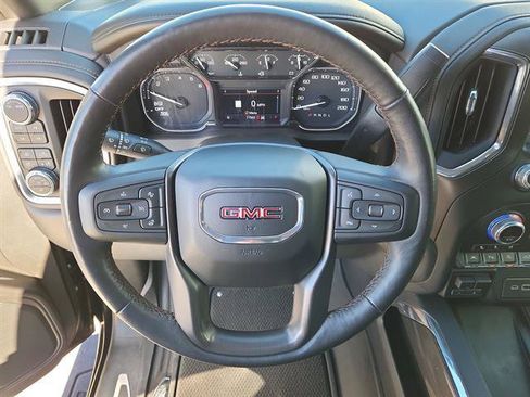 Used 2022 GMC Sierra 1500 AT4 image 17