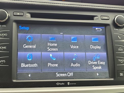 Used 2015 Toyota Highlander XLE FWD image 22