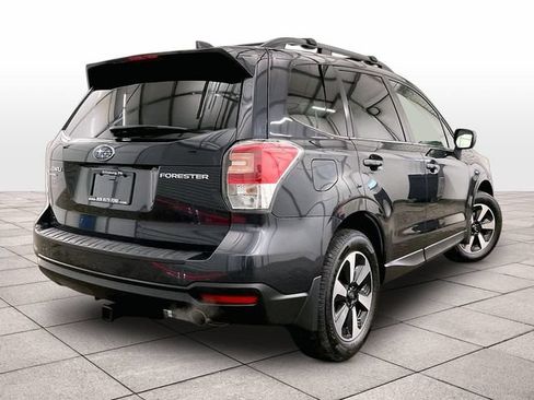 Used 2018 Subaru Forester 2.5i Limited AWD/4WD image 12