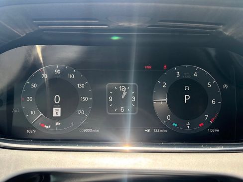 Used 2026 Land Rover Range Rover Evoque S AWD/4WD image 12