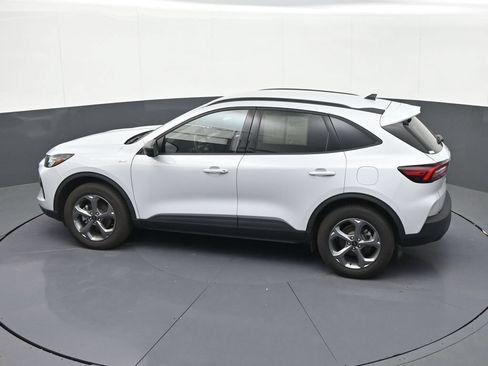 Used 2025 Ford Escape ST-Line AWD/4WD image 24